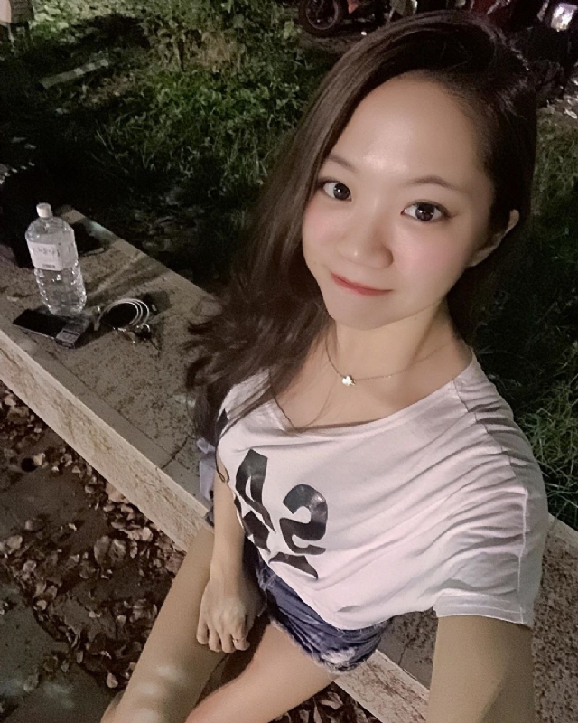 欣欣的第一张照片--台南残疾人相亲网
