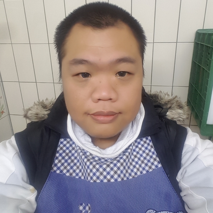 黑熊的第一张照片--台南残疾人相亲网