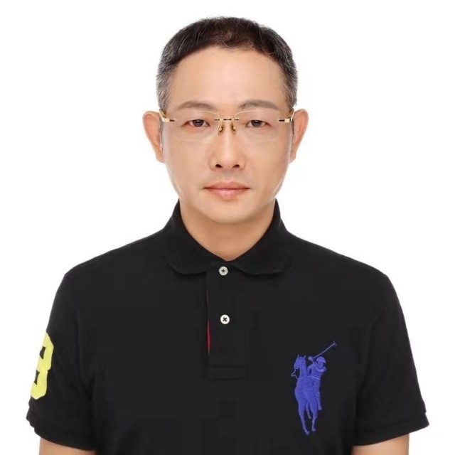 邱先森的第一张照片--台南残疾人相亲网