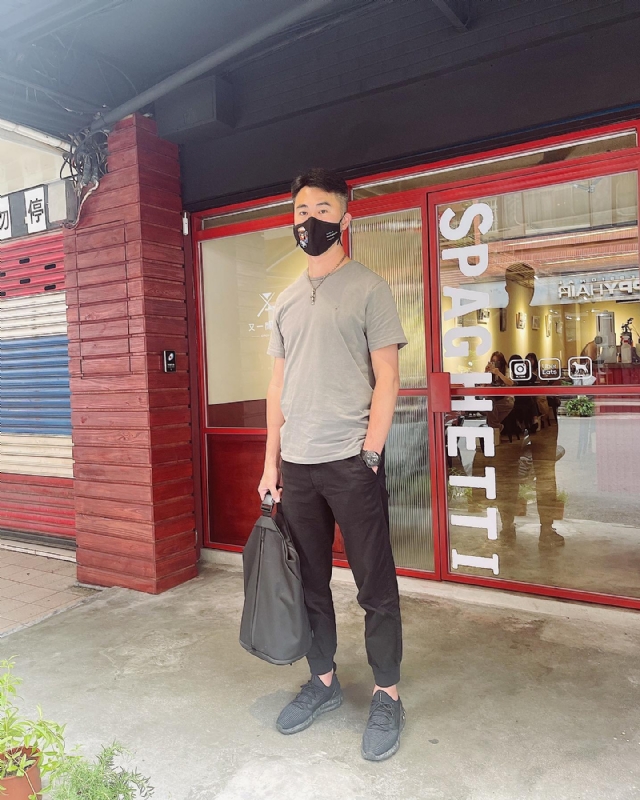 酒商安迪的第一张照片--台南残疾人相亲网